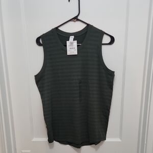 NWT DSG Women's Seamless Tank Top Size Large